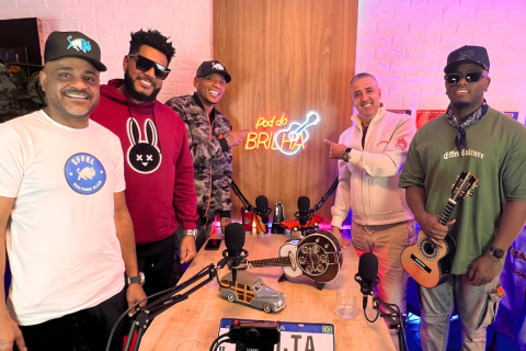 Pagode, risadas e boas histórias: Samprazer no Pod do Brilha